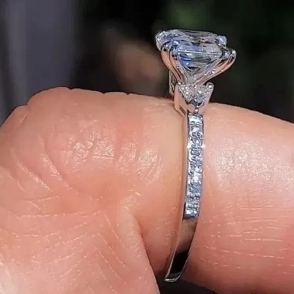New 92( Silver Princess Cut Diamond Promise Ring - Picture 6 of 6